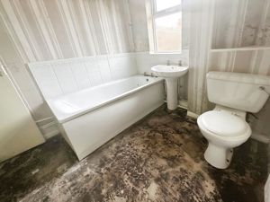 Photo 5- click for photo gallery